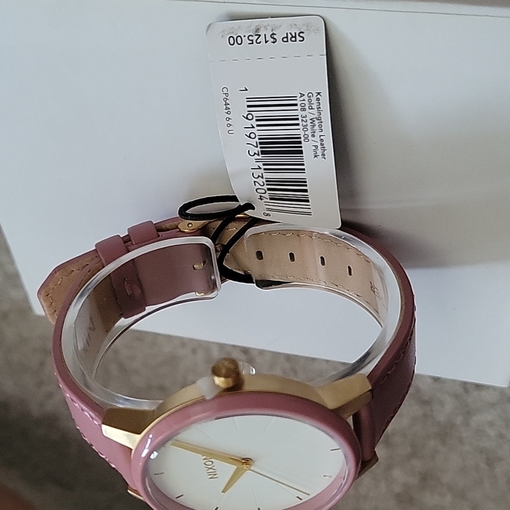 Women's Nixon - Kensington Watch NWT - Picture 2 of 3